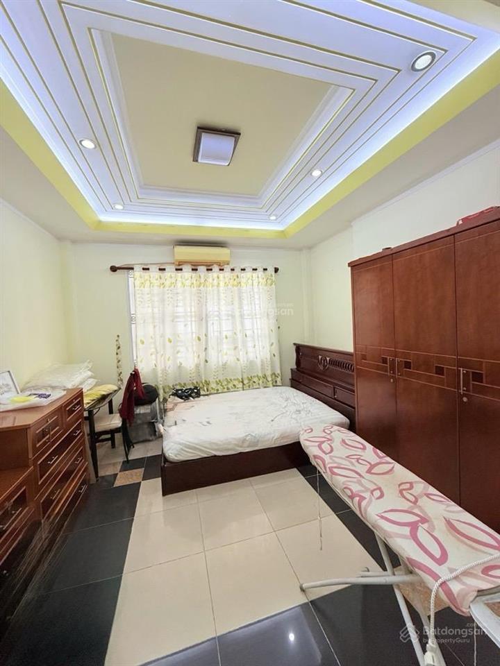 Bán nhà mặt tiền bùi minh trực, ngang 4m, xe hơi ngủ, tặng nội thất 3 tỷ, 1 bước ra chợ