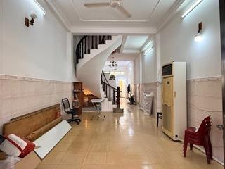 Nhà gần trường học, 4x17, Tùng Thiện Vương, 4 tầng hoàn công chỉ 7 tỷ- 0931172218