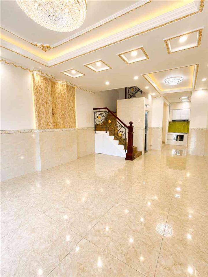 Nhà đẹp Bùi Minh Trực, ngang 5m, công viên, 4 tầng ở ngay giáp Quận 5