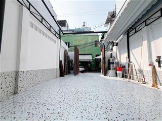 Nhà chợ Rạch Ông nở hậu 5x22 căn góc 3 mặt tiền 40 triệu/tháng