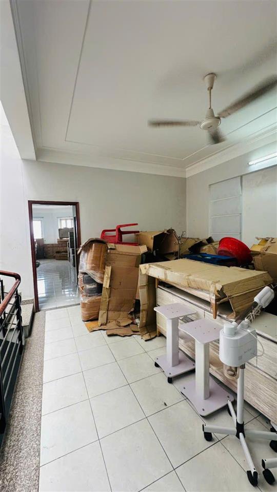 Căn góc mặt tiền ngay chợ Phú Lợi 2, ngang 6m bề thế đường Ba Tơ