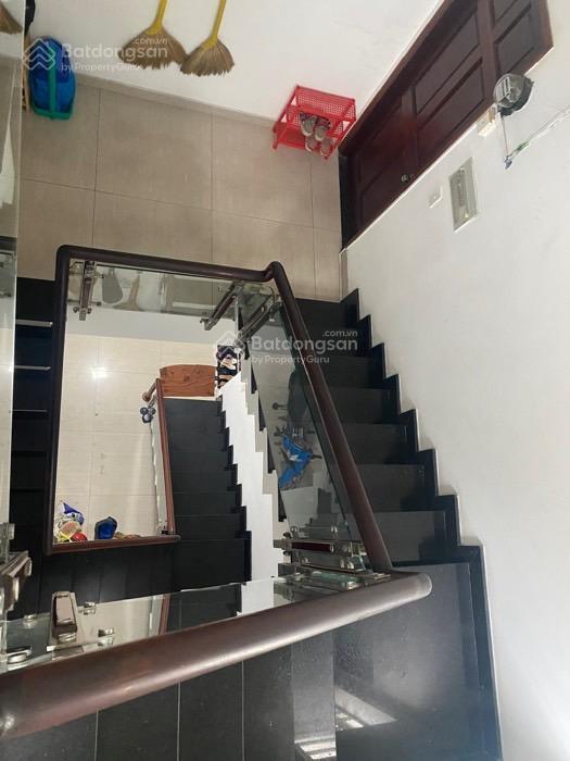 Bán nhà 4 tầng Bông Sao, ngang 6m, gần chợ, diện tích 130m2, xây dựng 4 tầng, mới ở ngay
