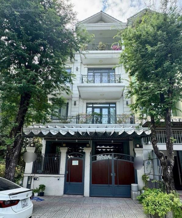 Bán nhà 4 tầng Bông Sao, ngang 6m, gần chợ, diện tích 130m2, xây dựng 4 tầng, mới ở ngay