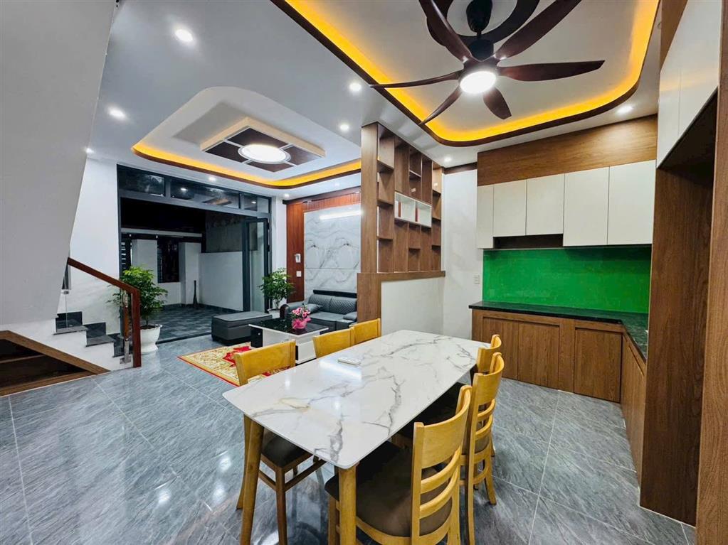 Bán nhà Âu Dương Lân ngang 5m, 96m2, xe hơi, đẹp lung linh chỉ 8 tỷ nhỉnh - 0931172218