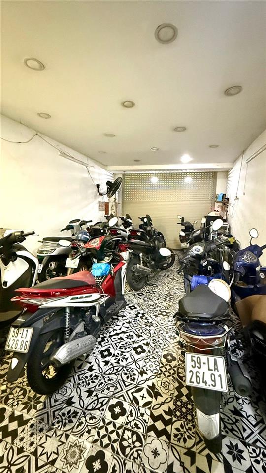 Mặt tiền Âu Dương Lân 4x17 Xây dựng cao tầng kinh doanh đa ngành, 0931172218
