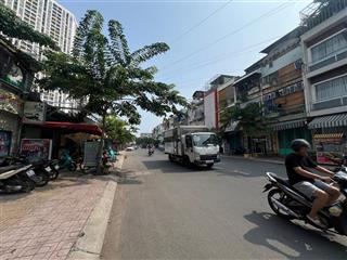 Mặt tiền đối diện Bến xe quận 8, đường Tạ Quang Bửu, 4x16, Nhà đẹp 4 tầng - 0931172218