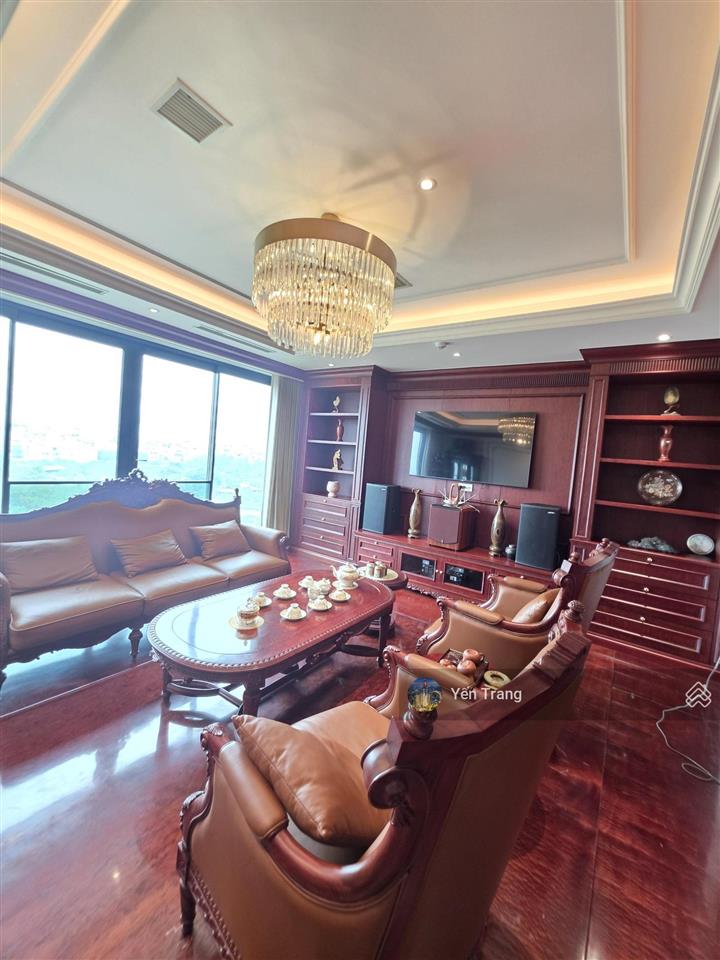 Bán biệt thự khúc thừa dụ, 3 làn ô tô, hè rộng, 200m2 x 4 tầng, 86 tỷ