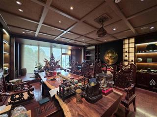 Bán biệt thự khúc thừa dụ, 3 làn ô tô, hè rộng, 200m2 x 4 tầng, 86 tỷ.