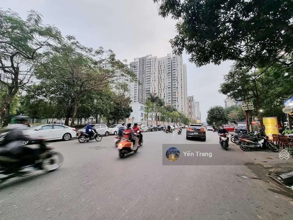 Bán biệt thự đơn lập khu đtm yên hòa, kd tốt, 200m2 x 4 tầng, chỉ 86 tỷ