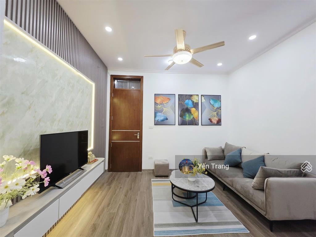 Bán căn tập thể n6a nguyễn thị thập, 65m2, 2pn riêng biệt, 4 tỷ
