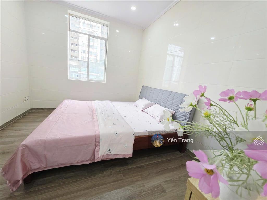 Bán căn tập thể n6a nguyễn thị thập, 65m2, 2pn riêng biệt, 4 tỷ