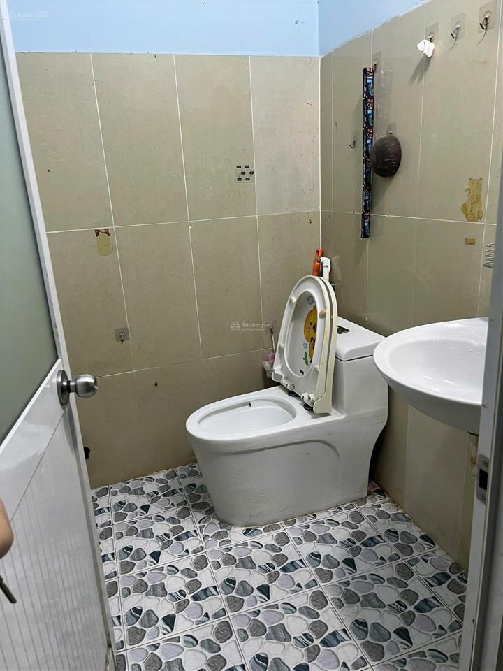 Căn hộ dịch vụ đầy đủ nội thất giá rẻ