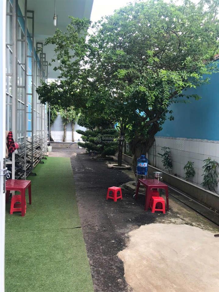 Bán nhà xưởng giá rẻ  vị trí sung túc