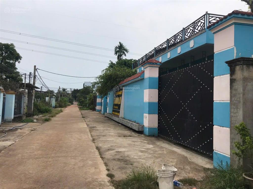 Bán nhà xưởng giá rẻ  vị trí sung túc