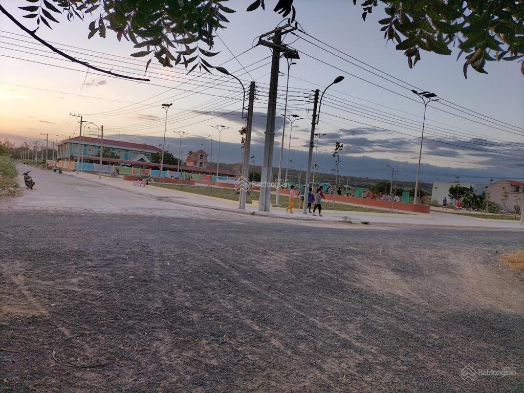 Bán 2 lô thổ cư liền kề seaside bình thuận