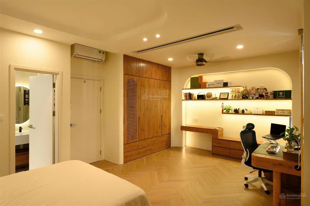 Bán gấp cc 3pn 2wc tại res green tower, 5,2 tỷ, 83m2, tân phú, sổ hồng chính chủ