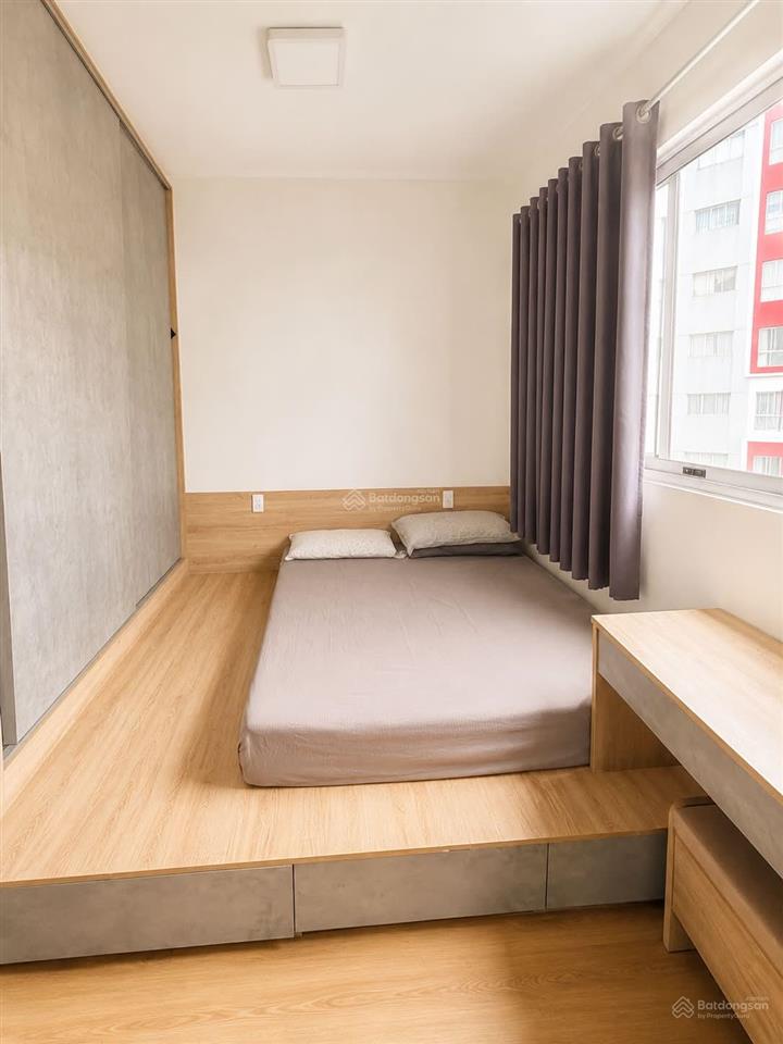 Bán cc 2pn 2wc tại ruby  celadon city, 4,3 tỷ, 70m2
