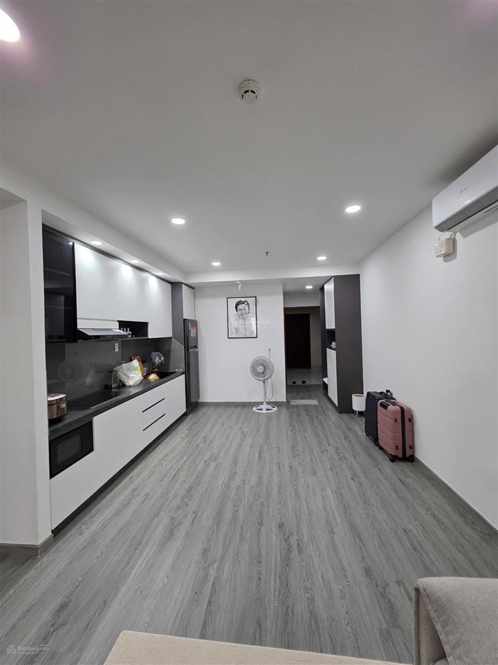 Chính chủ bán cc babylon 1pn 1wc full nt giá 3ty150 có sổ sẳn