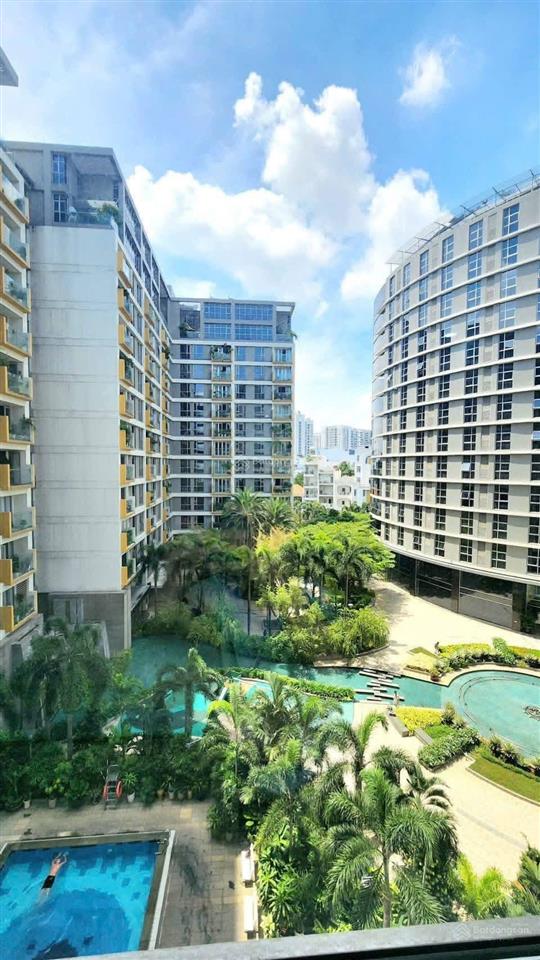 Chính chủ bán gấp căn hộ saigon airport 96m2 2pn 2wc sổ sẳn giá bán chỉ 6ty9