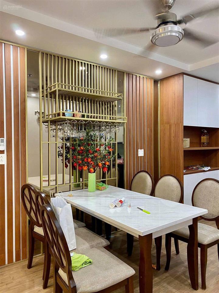Bán cc 3pn, 2wc, 80m2 tại âu cơ tower, giá 3,8 tỷ sổ sẳn