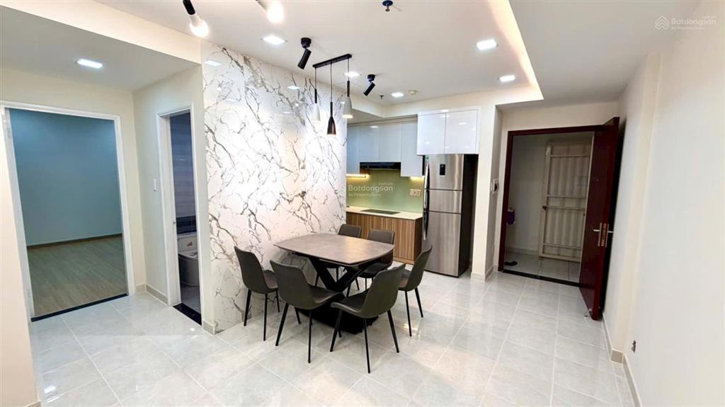 Chính chủ bán cc babylon 75m2 2pn 2wc full nt giá 4,5 tỷ nhà mới sổ sẵn