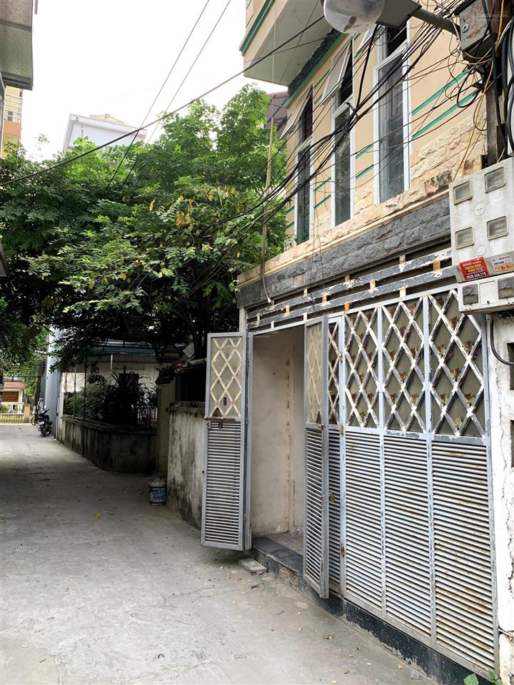 Cho thuê nhà nguyên căn 5 tầng 3pn, 3 wc đầy đủ điều hòa, nóng lạnh
