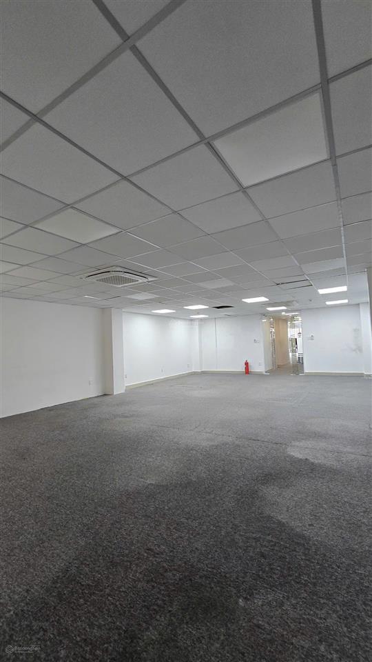 160m², 25 triệu/tháng, văn phòng giá rẻ cộng hòa, p. bảy hiền