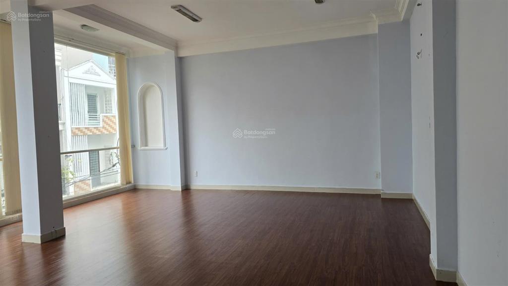 Cho thuê văn phòng nhỏ giá rẻ 42m2 giá 7 triệu/tháng