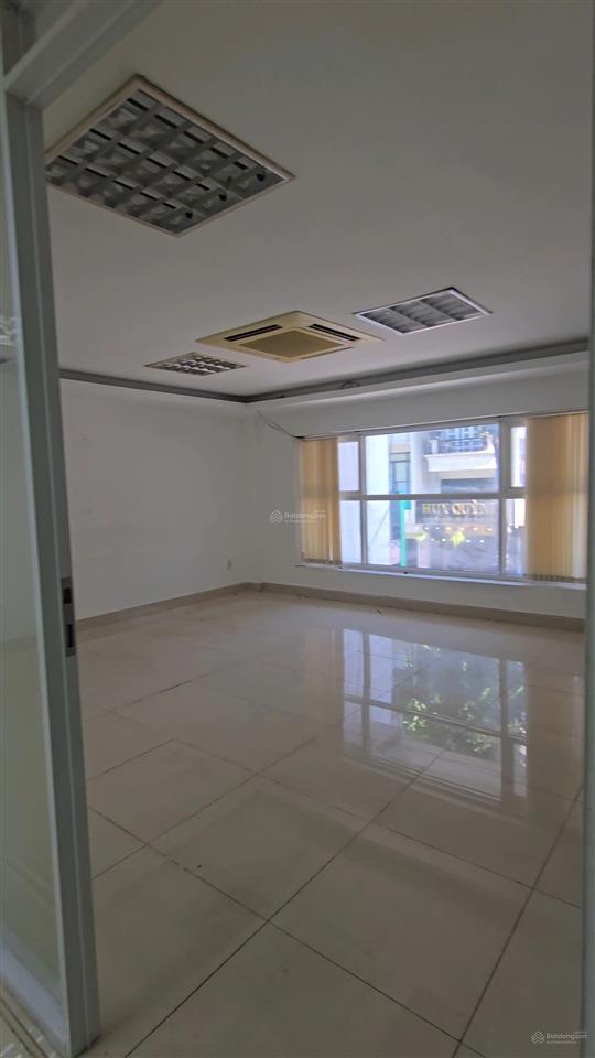 Cho thuê văn phòng nhỏ giá rẻ tân bình 60m2 giá chỉ 10 triệu/tháng