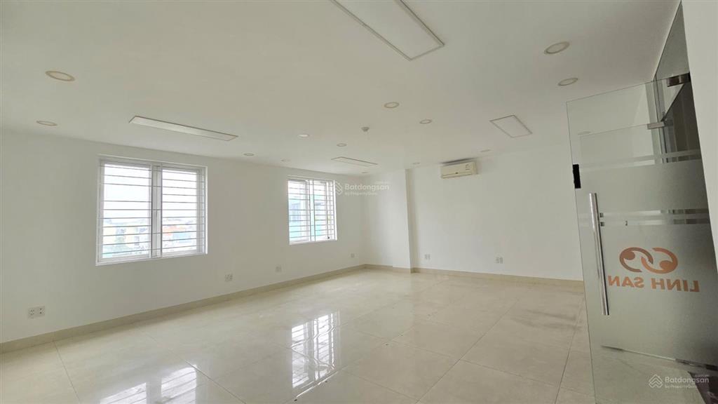 Văn phòng giá rẻ tân bình chỉ 5 triệu/tháng