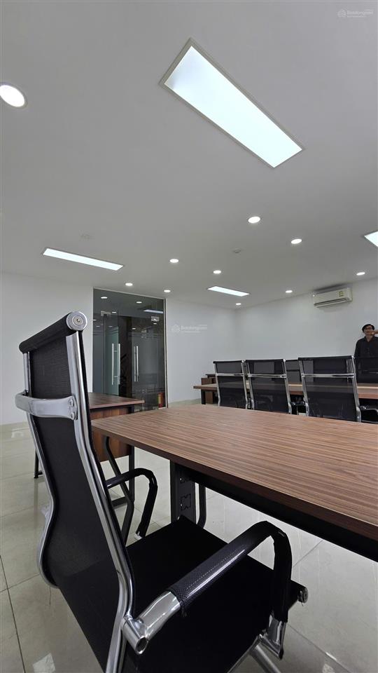 Văn phòng giá rẻ tân bình chỉ 5 triệu/tháng