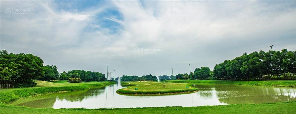 Biệt thự đơn lập starlake tây hồ tây quỹ căn hiếm view vườn hoa đẳng cấp