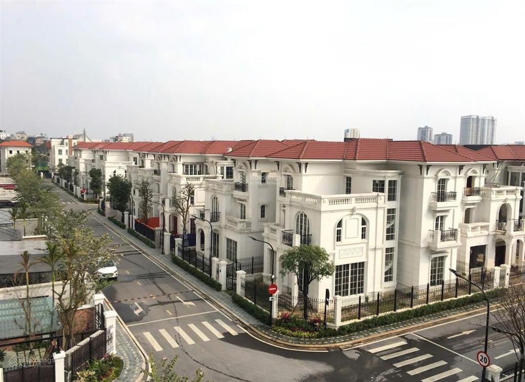 Biệt thự đơn lập starlake tây hồ tây quỹ căn hiếm view vườn hoa đẳng cấp