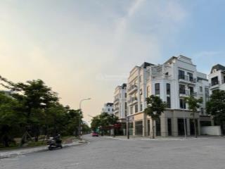 Bán shophouse 5 tầng tại diamond point long biên  vị trí kinh doanh, văn phòng rất đắc địa