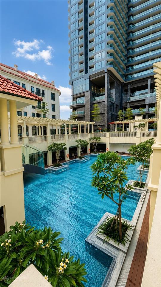 Bán căn g02 sunshine golden river  giá 19.5 tỷ, nội thất cao cấp, cho thuê cơ bản 30tr/tháng
