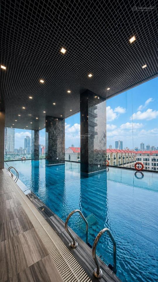 Bán căn g02 sunshine golden river  giá 19.5 tỷ, nội thất cao cấp, cho thuê cơ bản 30tr/tháng