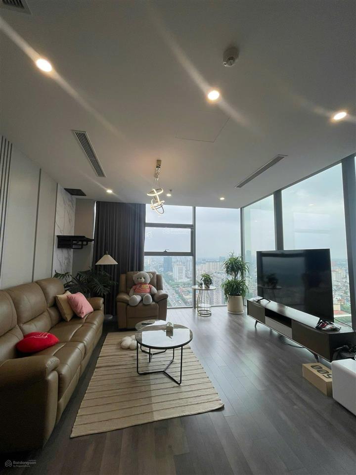 Hàng hiếm the nine  căn góc 3pn full kính  view hồ tây 13 tỷ  dòng tiền 323 triệu/năm