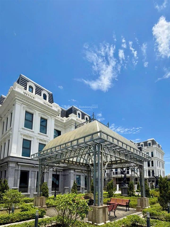 230 triệu/m  315m2 biệt thự đơn lập sunshine capital tây thăng long  sổ đỏ chính chủ