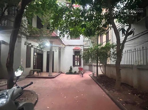 Cho thuê nhà quan nhân thanh xuân 160m2