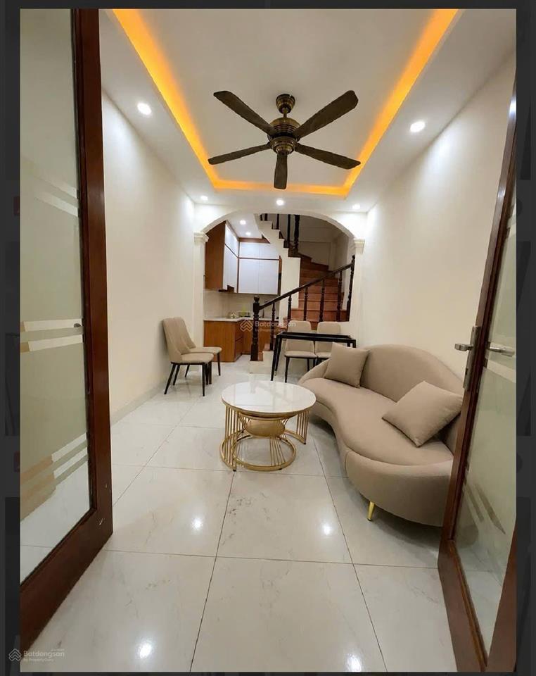 Cho thuê nhà trung phụng, đống đa, ở gia đình, nhóm 4 người