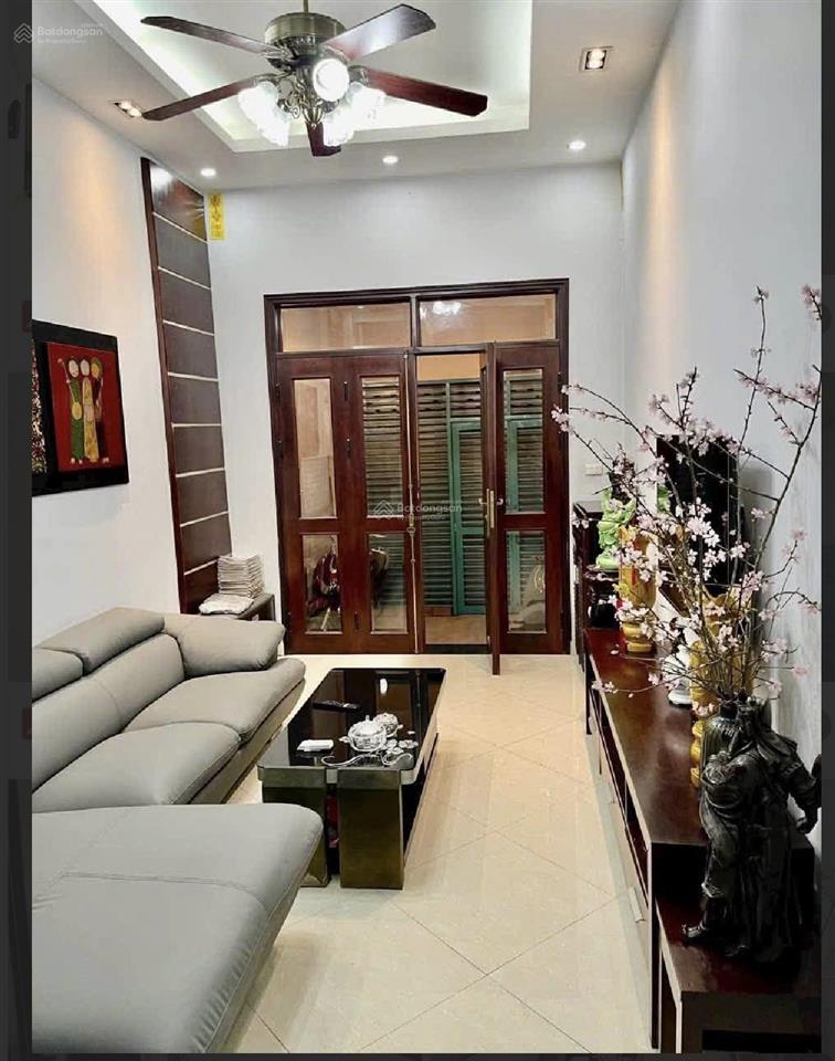 Cho thuê nhà lương sử a, đống đa, full nt đẹp