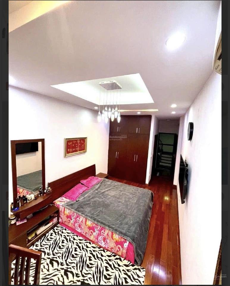 Cho thuê nhà lương sử a, đống đa, full nt đẹp