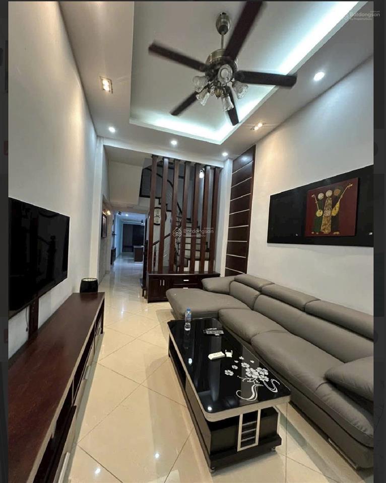 Cho thuê nhà lương sử a, đống đa, full nt đẹp