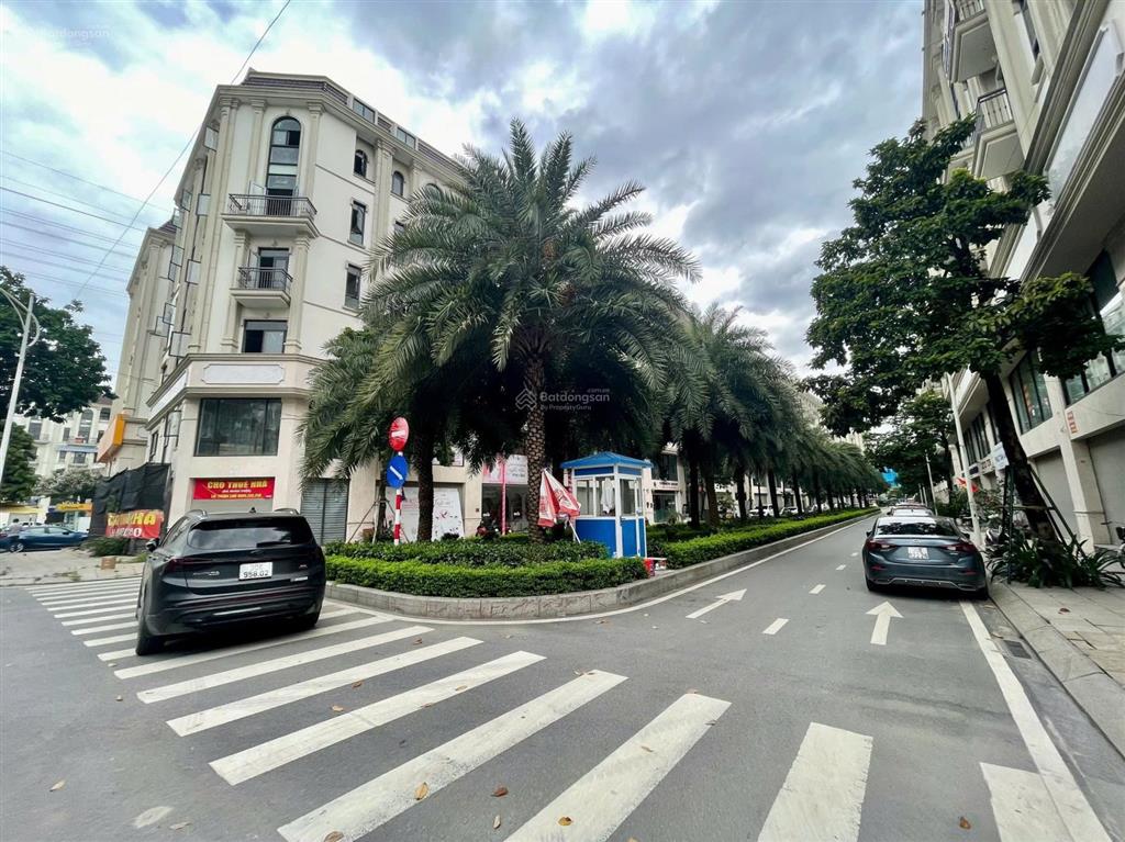 Cho thuê liền kề him lam vạn phúc tố hữu hà đông