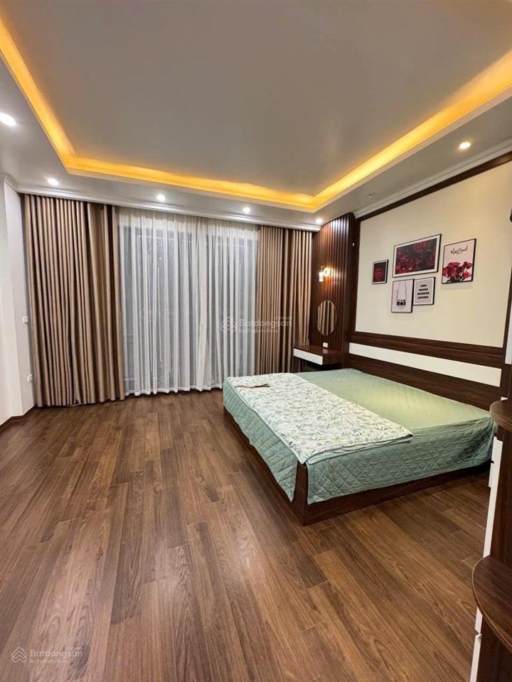 Cho thuê nhà hồ đắc di đống đa, full nt đẹp, 8pn