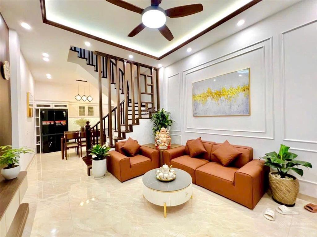 Cho thuê nhà kim hoa đống đa, full nt đẹp