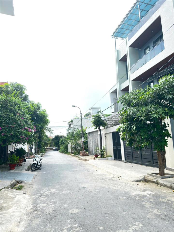 Lô đất 200m2 khu phân lô chapi  cái tắt an dương cực đẹp ko lỗi lầm diện tích 200m2 mặt t