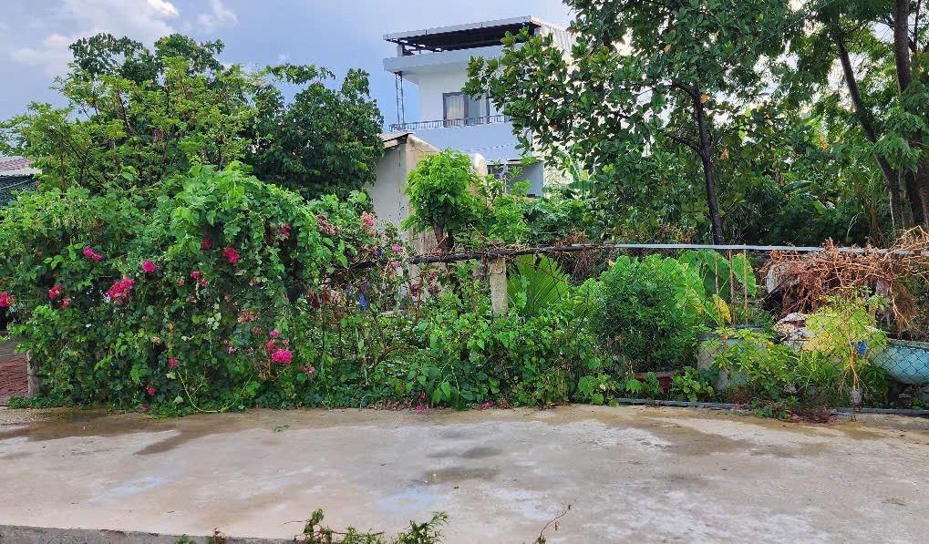 LÔ ĐẤT 2 MẶT TIỀN – KIỆT OTO TRÁNH NHAU – HÒA QUÝ!