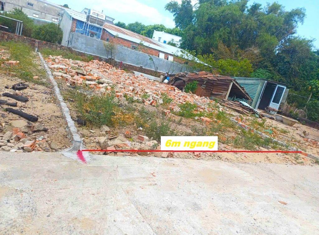 CHỈ 2,4 TỶ – LÔ ĐẤT KIỆT Ô TÔ HÒA QUÝ, SÁT MAI ĐĂNG CHƠN! 