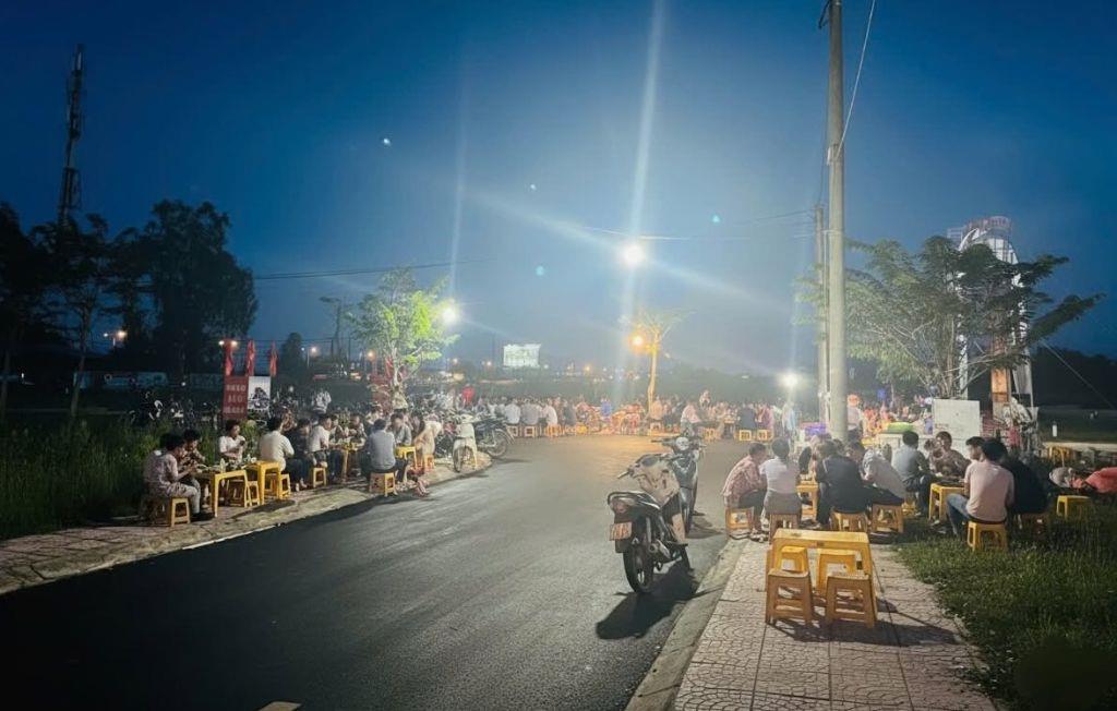 CHỈ 9XX TRIỆU – SỞ HỮU LÔ ĐẤT GÓC NGAY NGÃ 4 QUÁN GÒ!